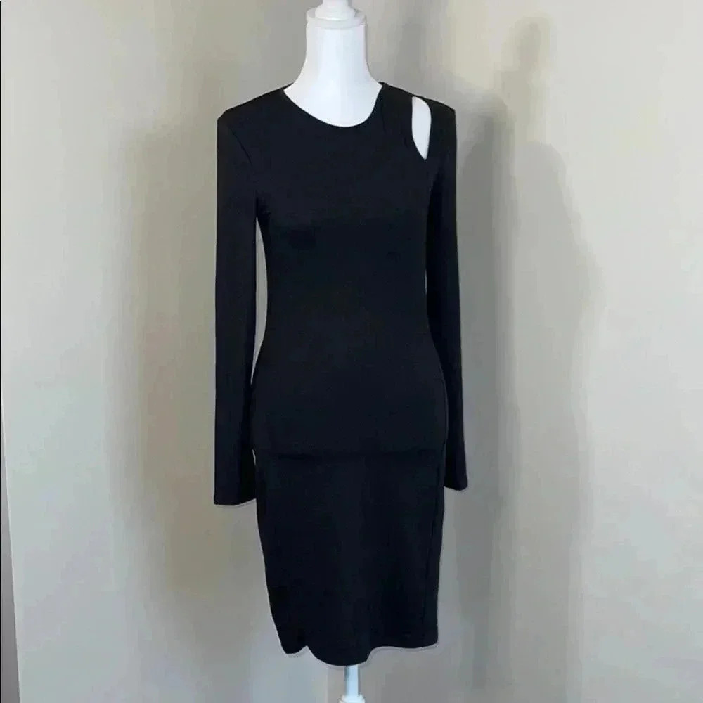 Popular 21 Bodycon Dress With Keyhole Cutout NWOT​​​
